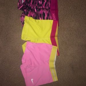 Nike pro set of three